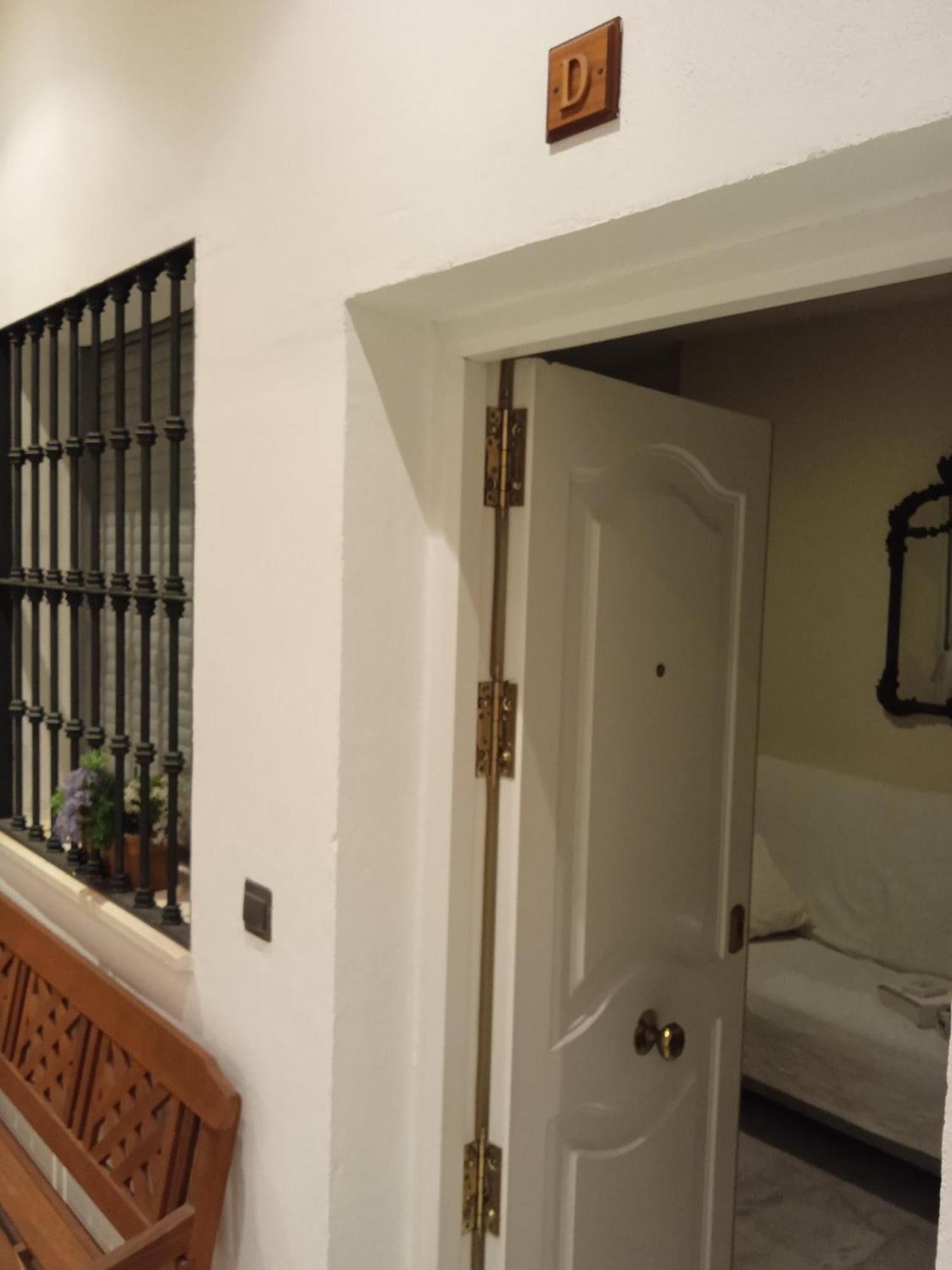 Apartamento Con Encanto Muy Centrico En Pilatos Sevilla Ideal Para Pareja Екстер'єр фото